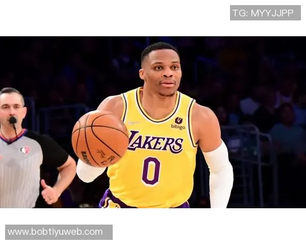 豪泽三分狂潮尽显疯狂投射能力遗憾六连铁仍砍下30分6篮板3助攻