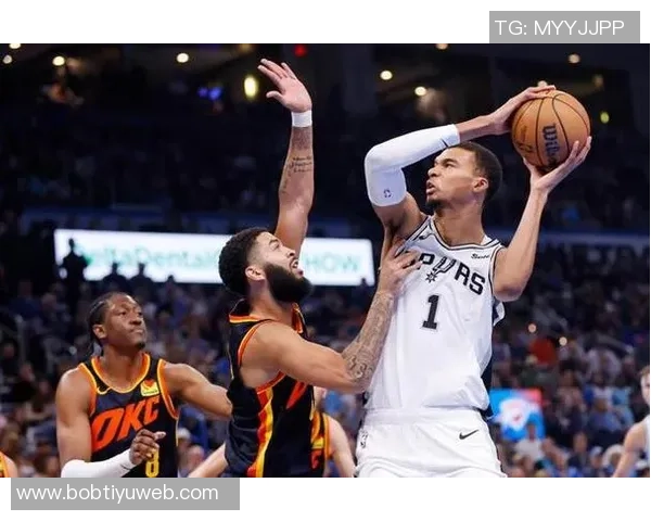 文班亚马谈全员健康出战直言与雷霆差距在于经验积累