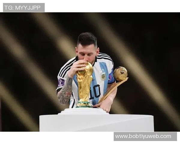 萨内蒂盛赞梅西成就阿根廷梦想称其为杰出领袖与足球传奇